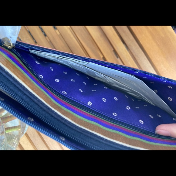 Striped leather Fossil iPad Case NWT - Picture 9 of 9